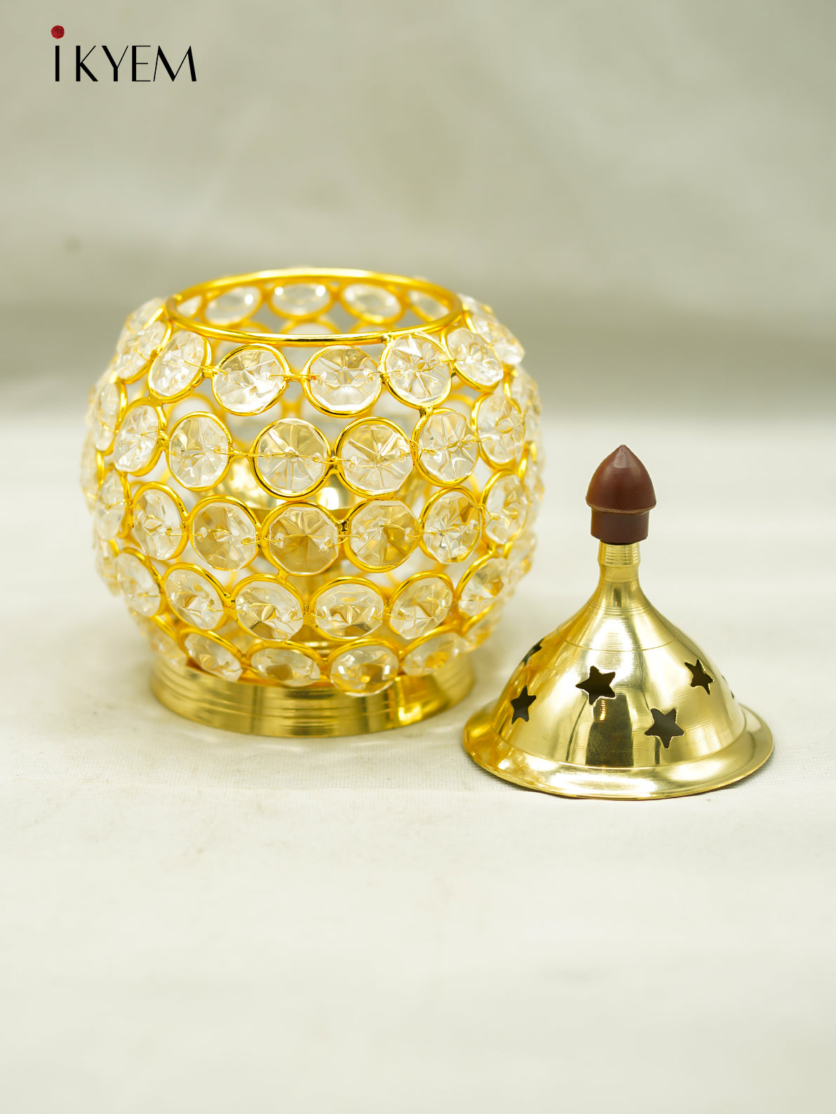 Brass Crystal Vilakku