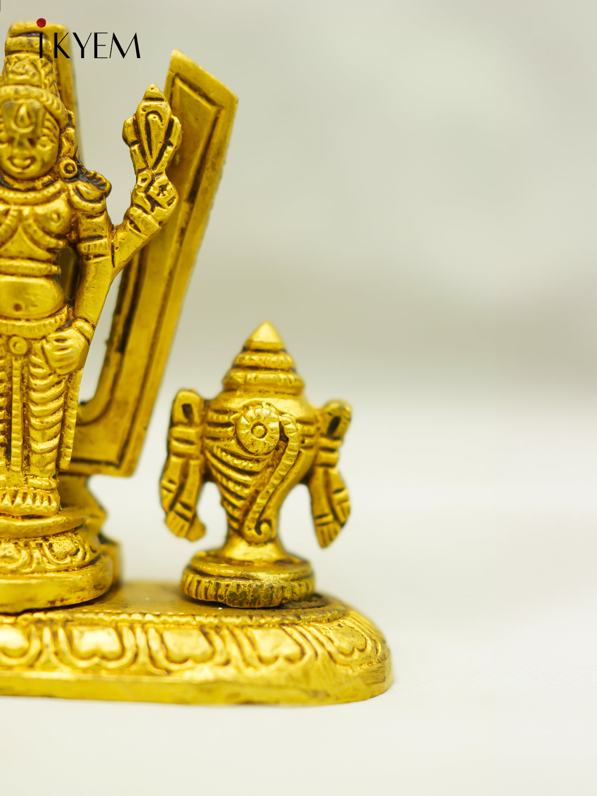 Brass Vishnu Namam, sangu, chakram