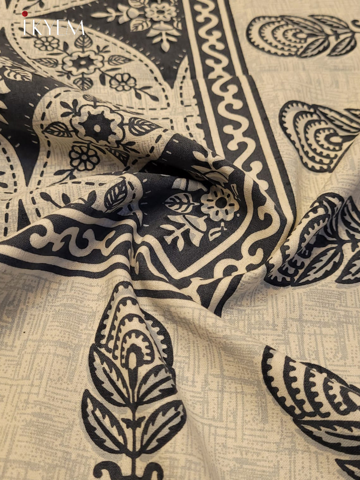 Cream & Grey - Bed Spread