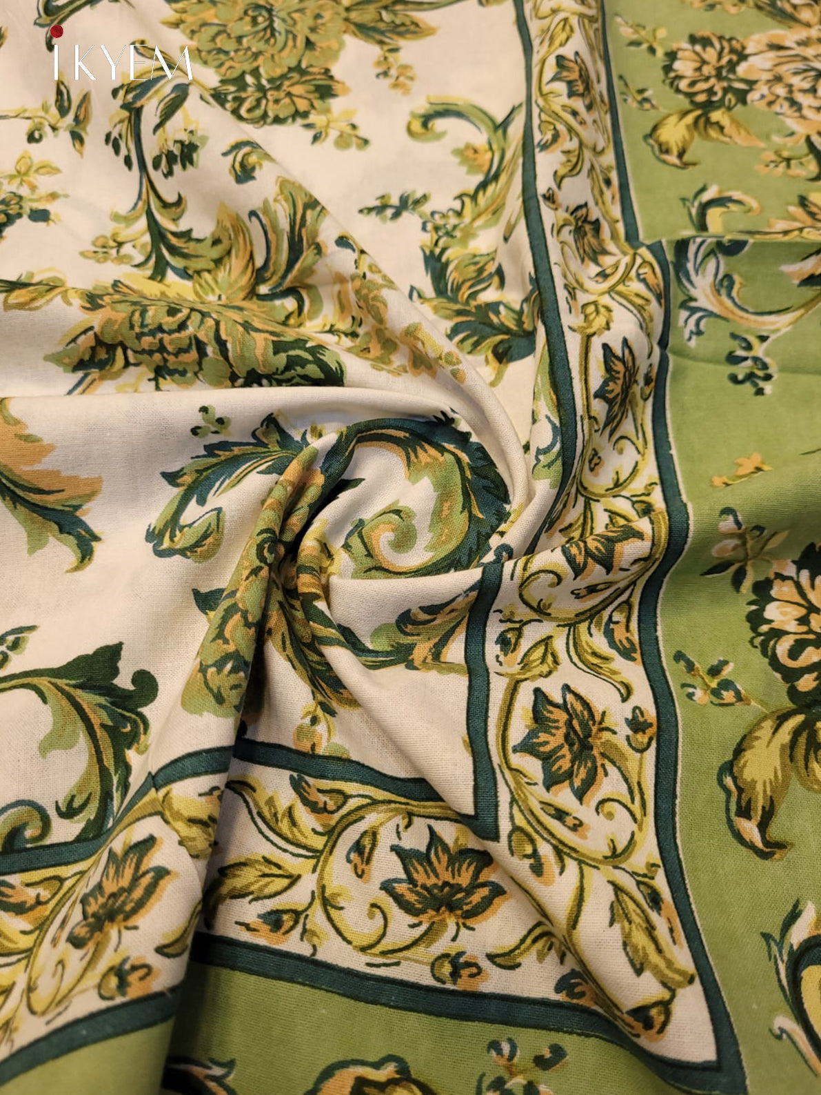 Cream & Green - Bed Spread