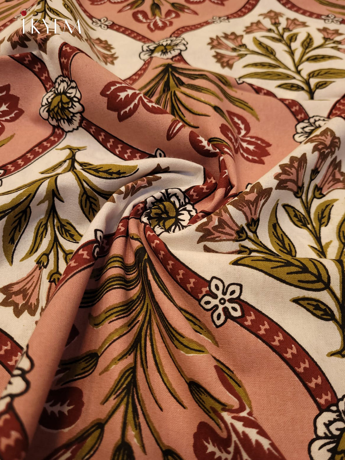 Peach & Cream - Bed Spread