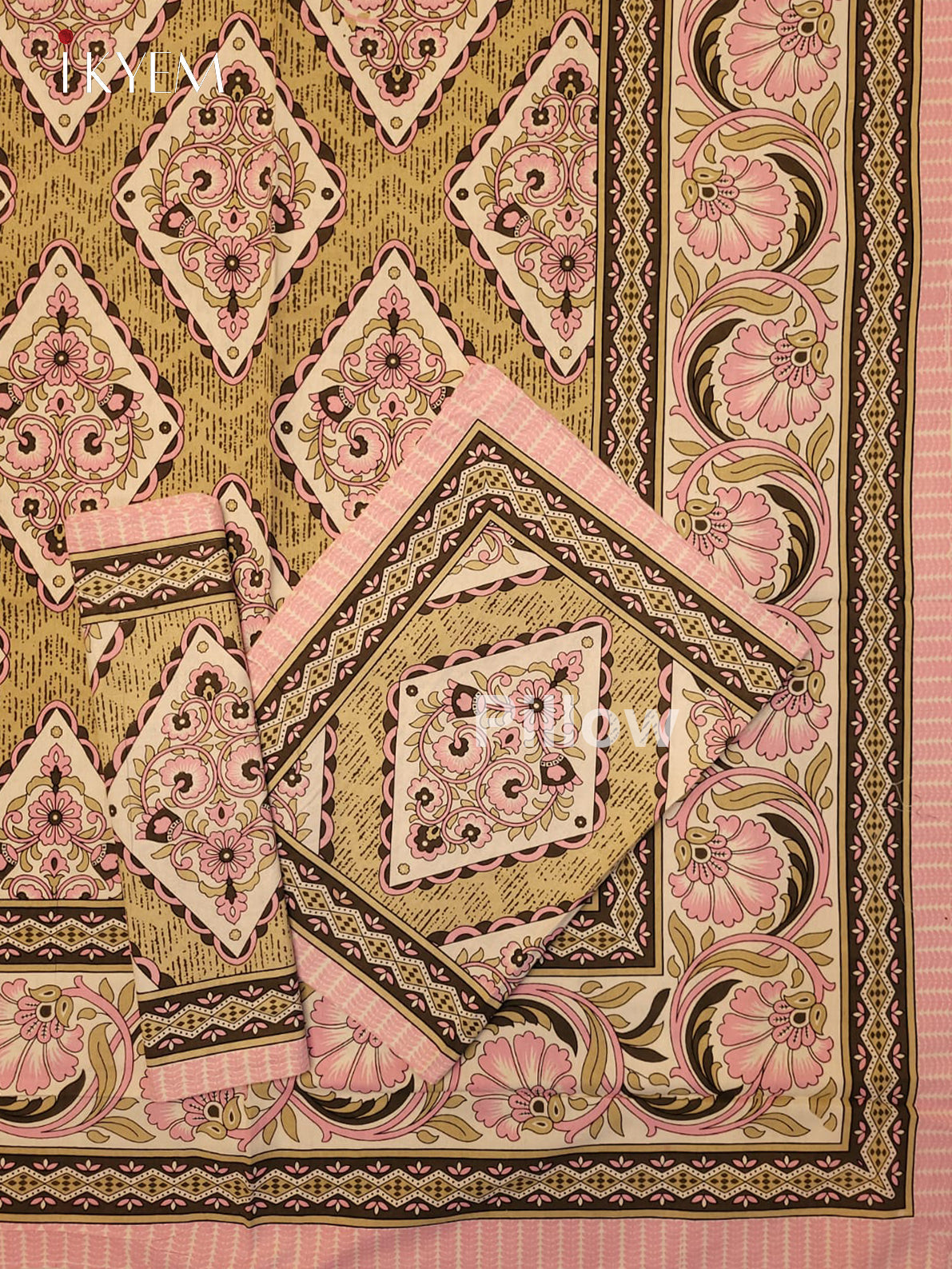 Pink & Mehandi Green - Bed Spread