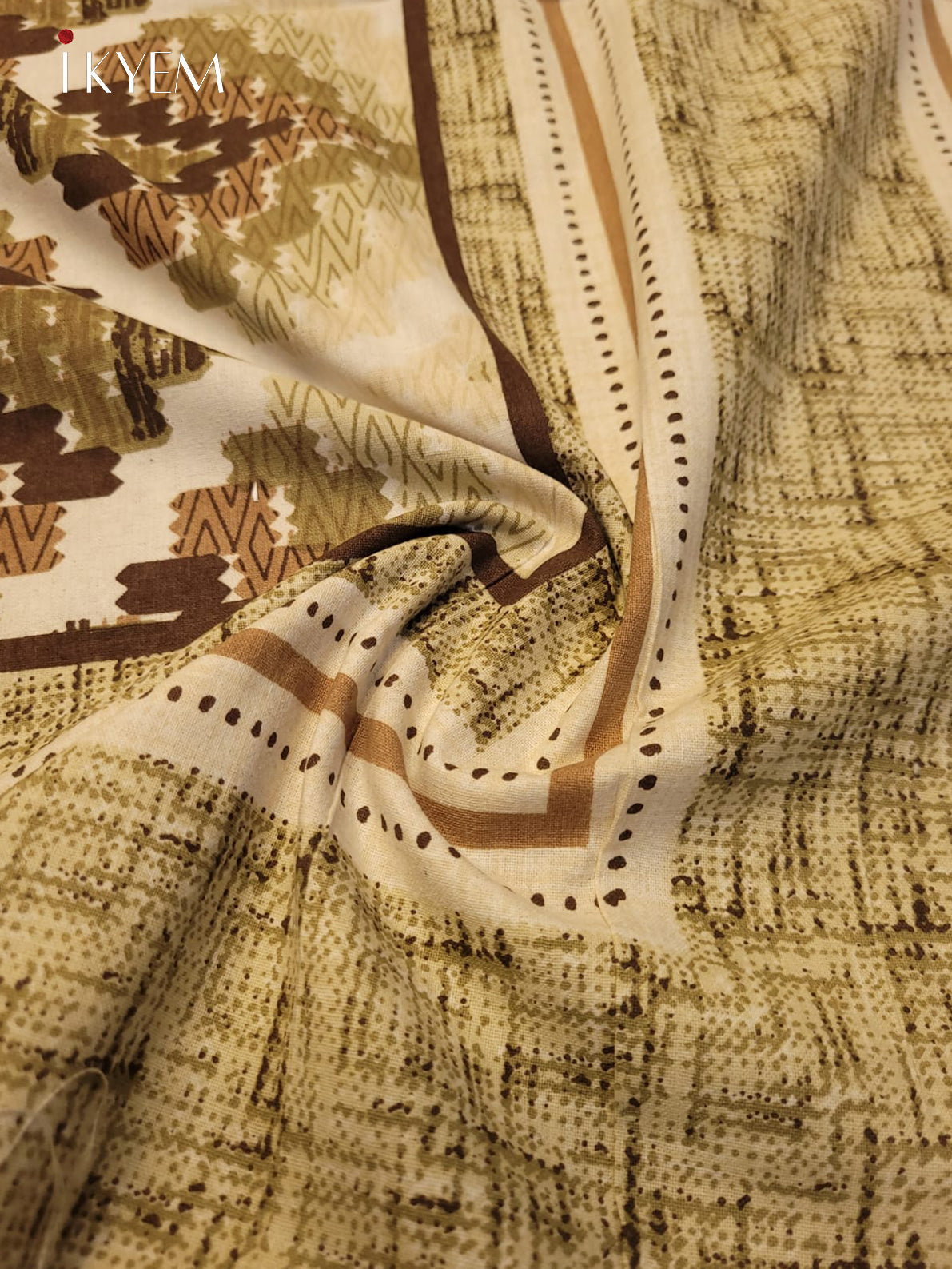 Cream & Brown - Bed Spread