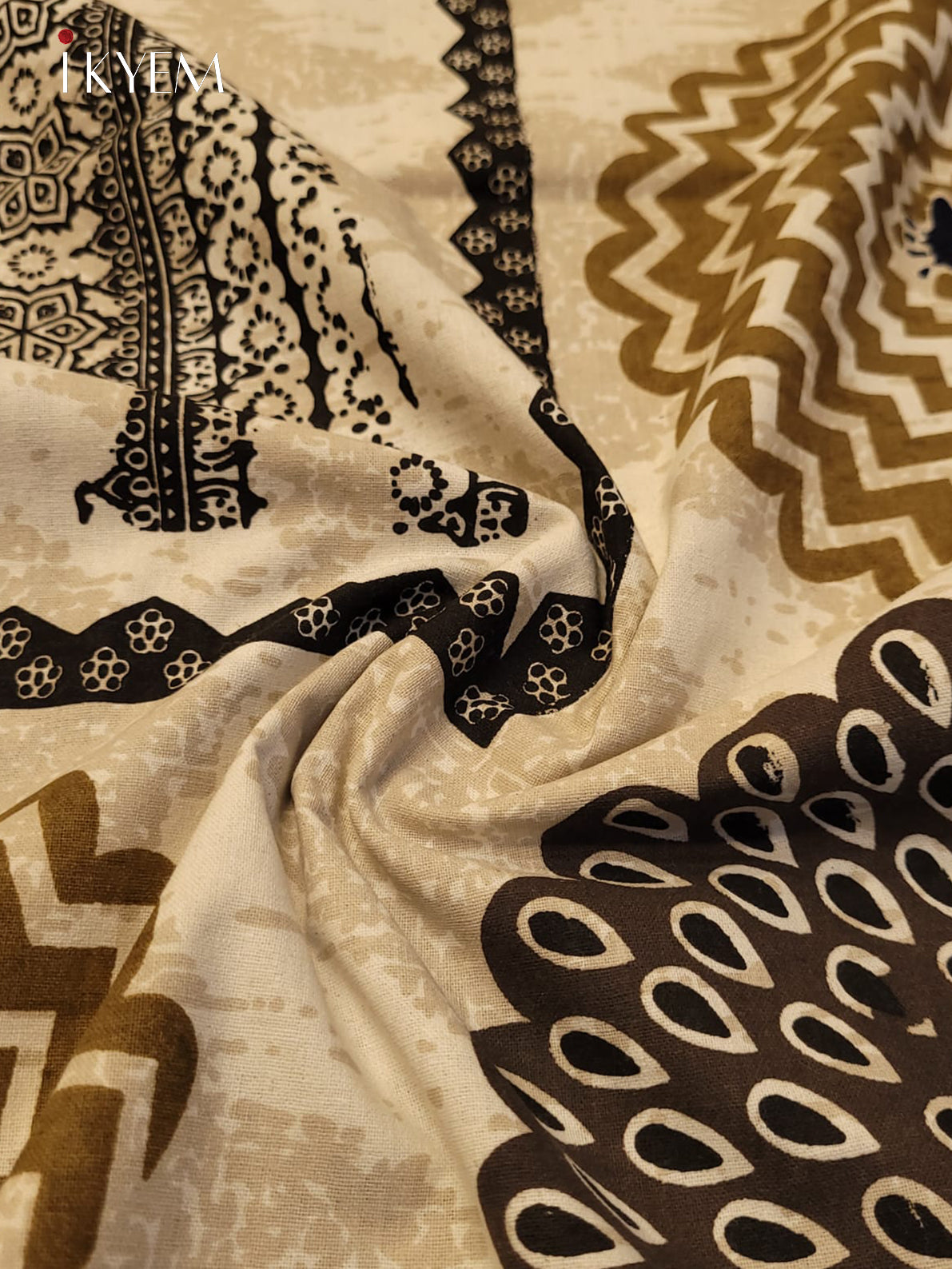 Cream & Blue - Bed Spread