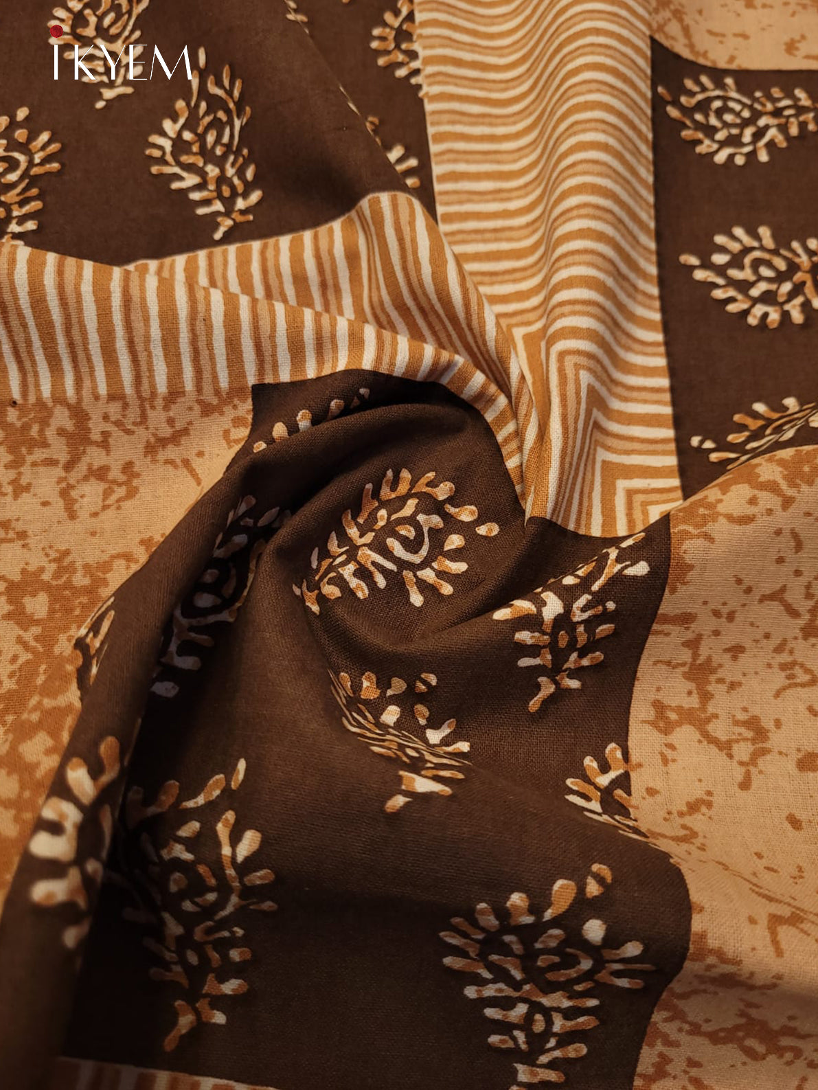 Cream & Brown - Bed Spread