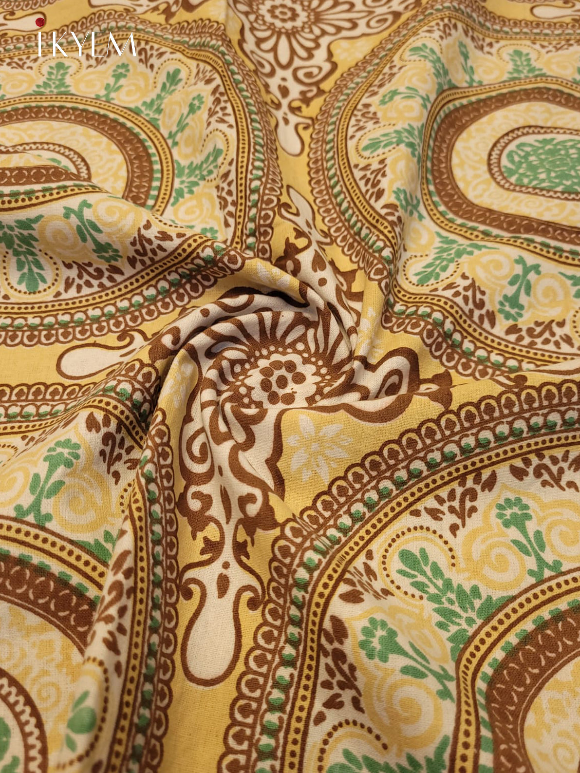 Cream & Brown - Bed Spread