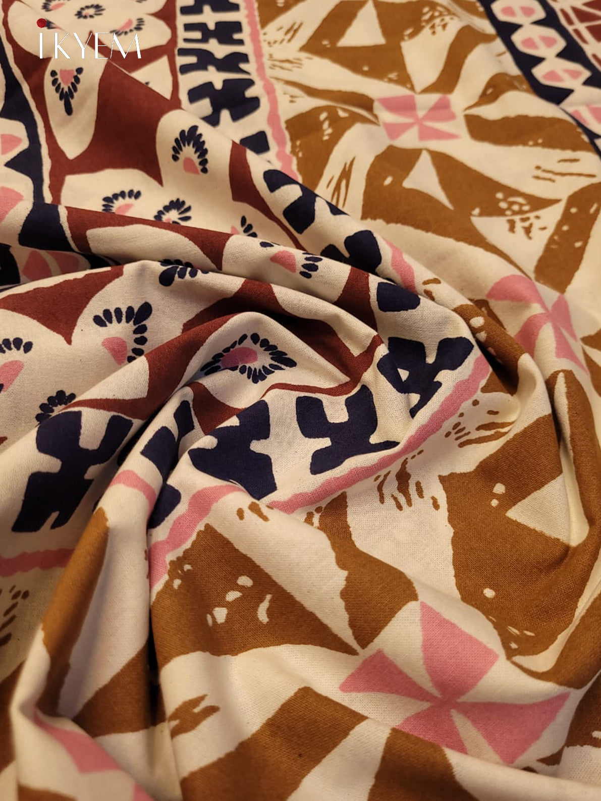 Cream & Pink - Bed Spread