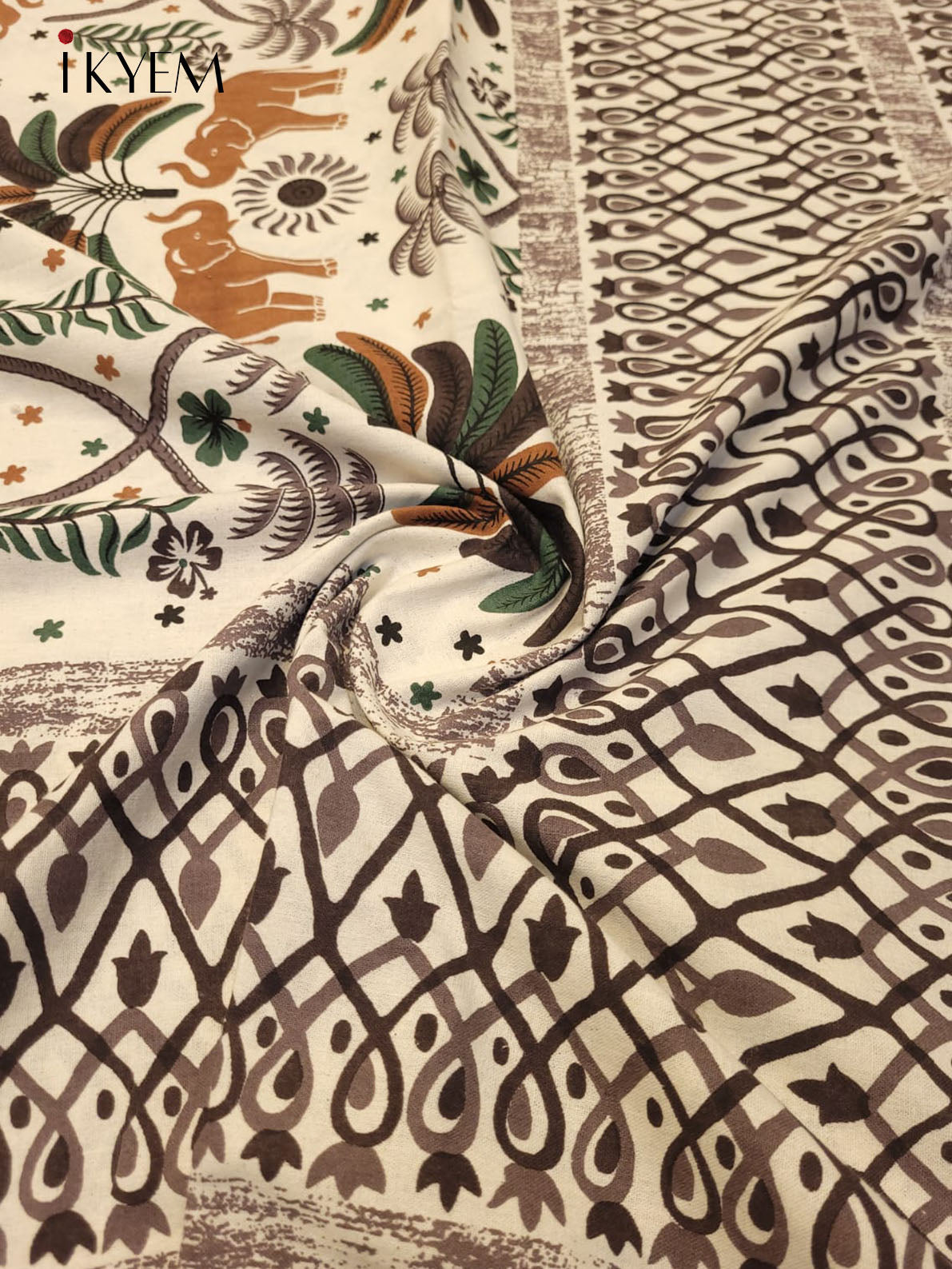 Cream and wine - Bed Spread