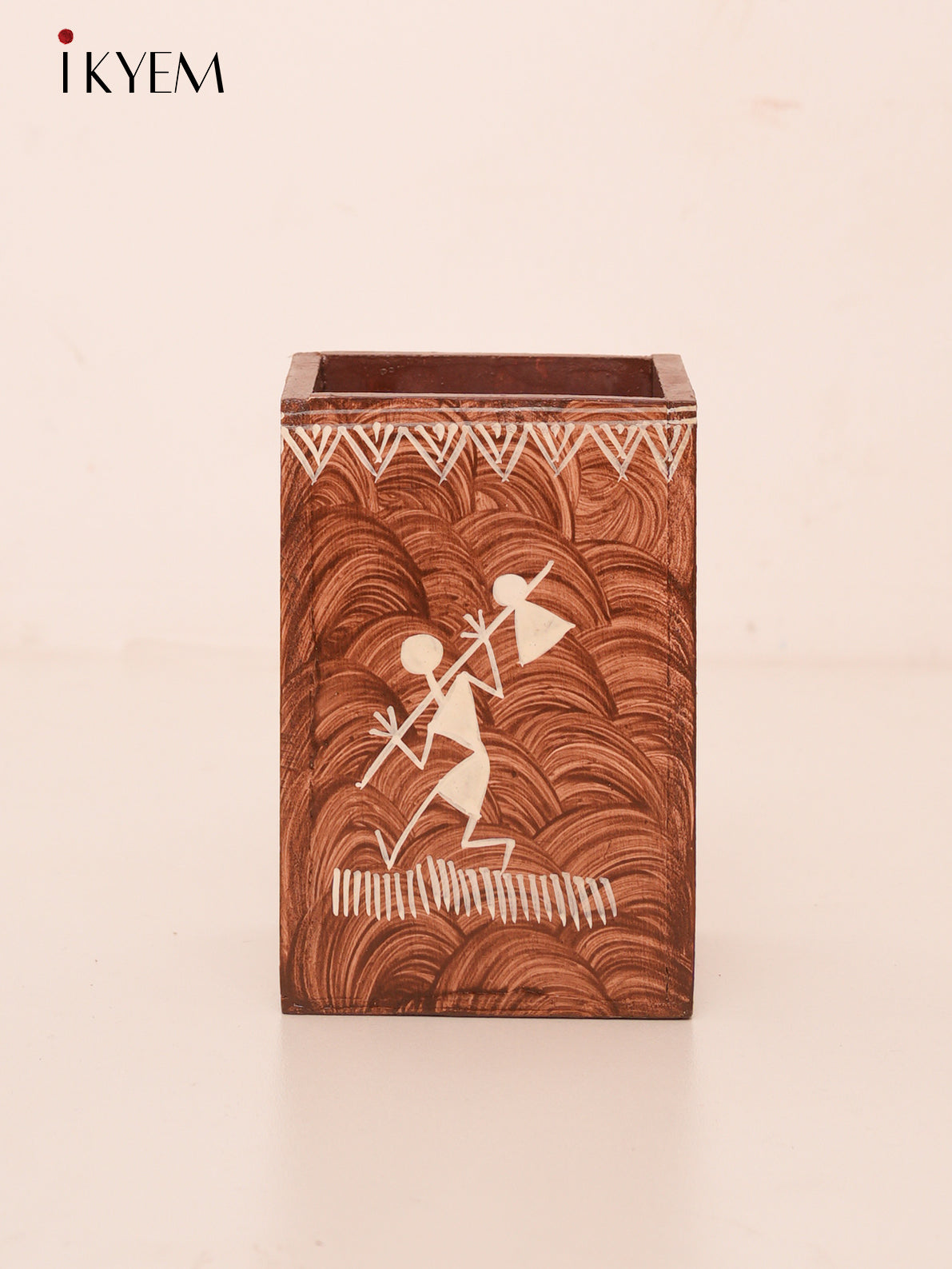 Wooden Pen Stand - 4GJ03583