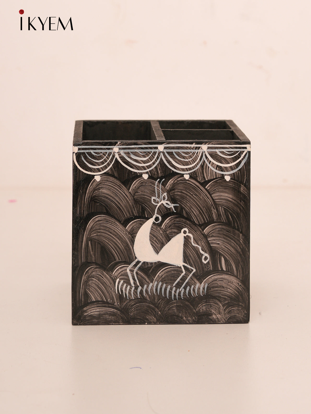 Hand Painted Warli Pen Stand