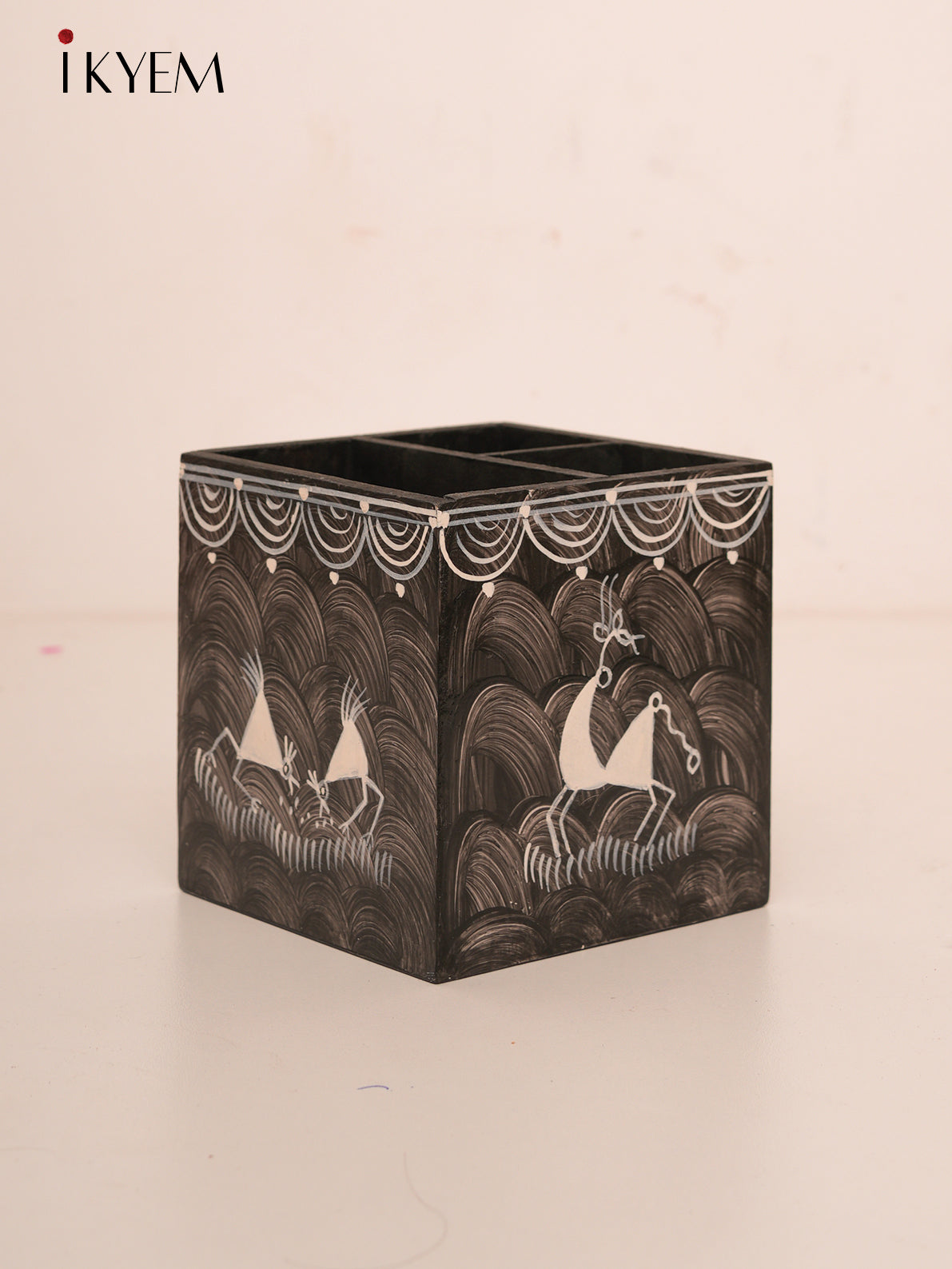Hand Painted Warli Pen Stand