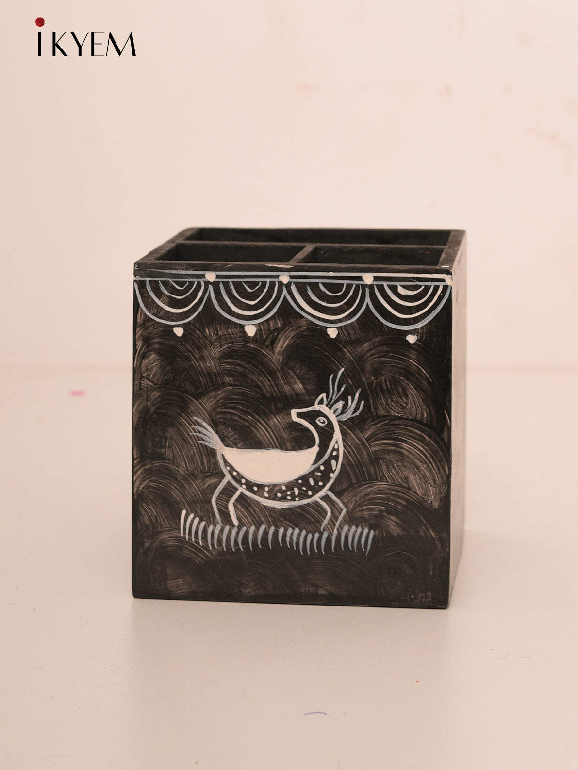Hand Painted Warli Pen Stand