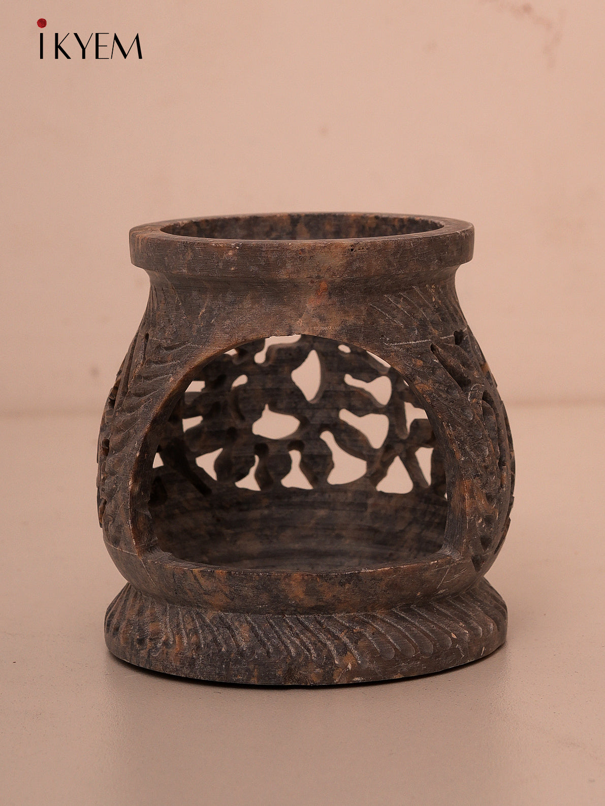Hand Carved T-Lite Holder