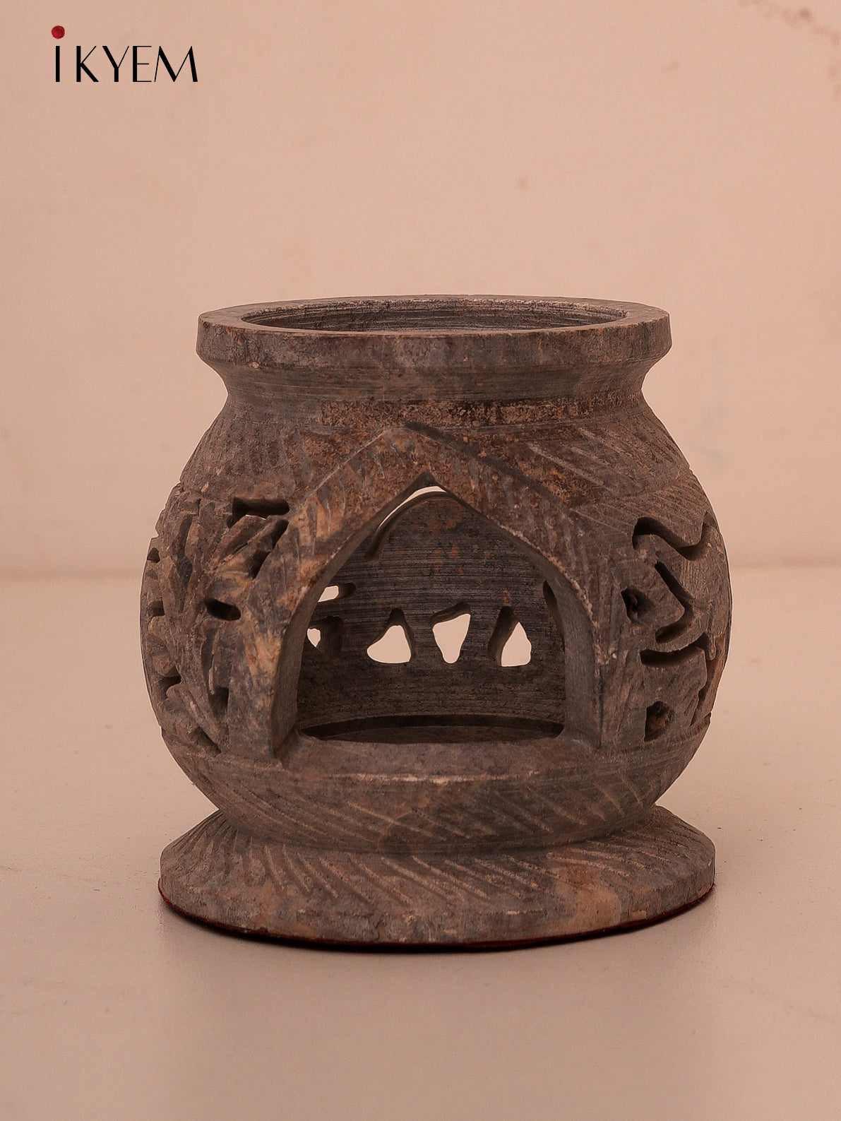 Hand Carved T-lite Holder