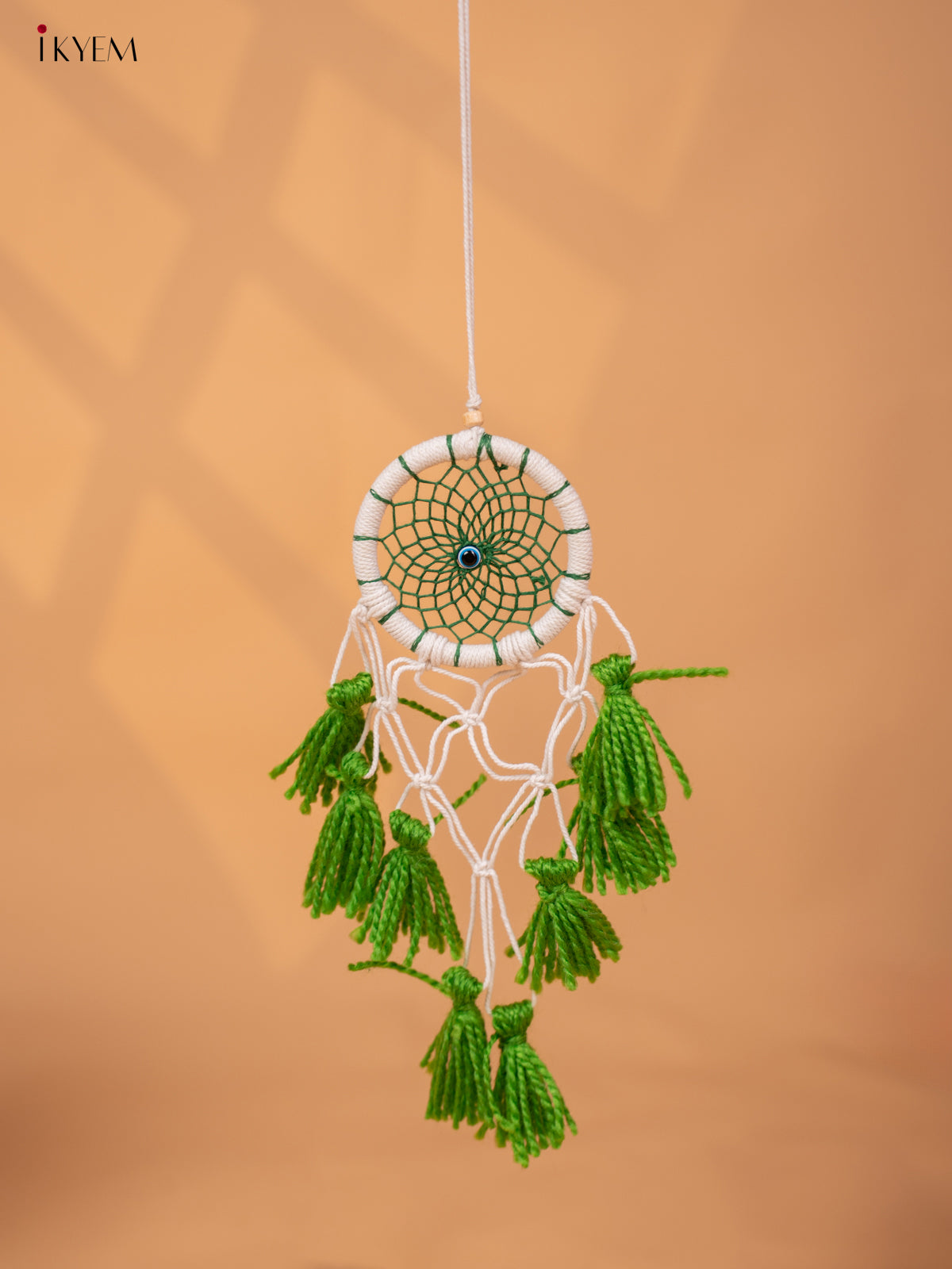 Plain Cotton Evil eye catcher - white with green - 4GJ03895