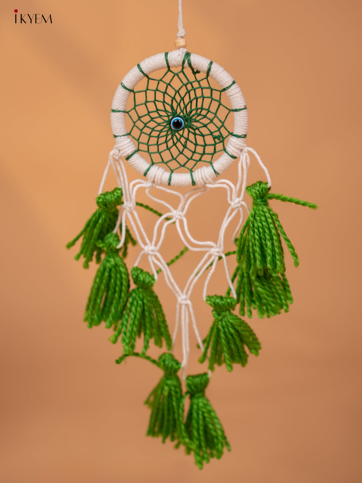Plain Cotton Evil eye catcher - white with green - 4GJ03895