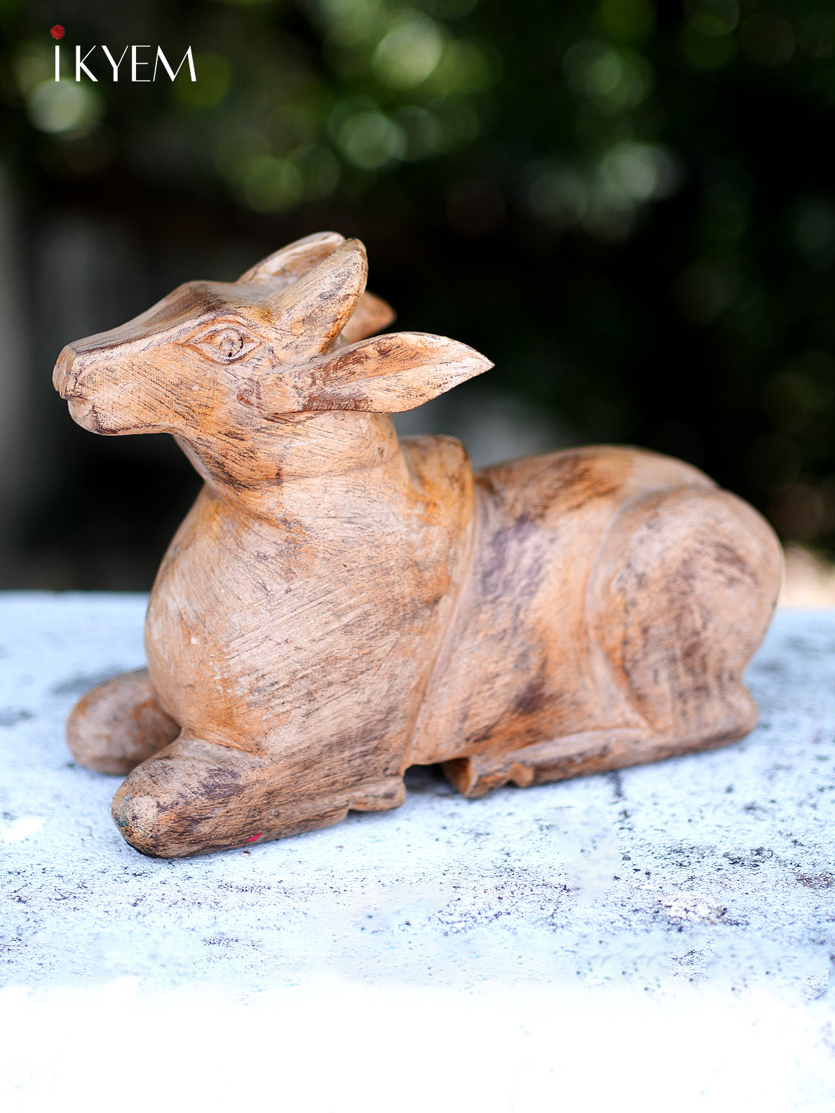 Sandal Wooden Nandi