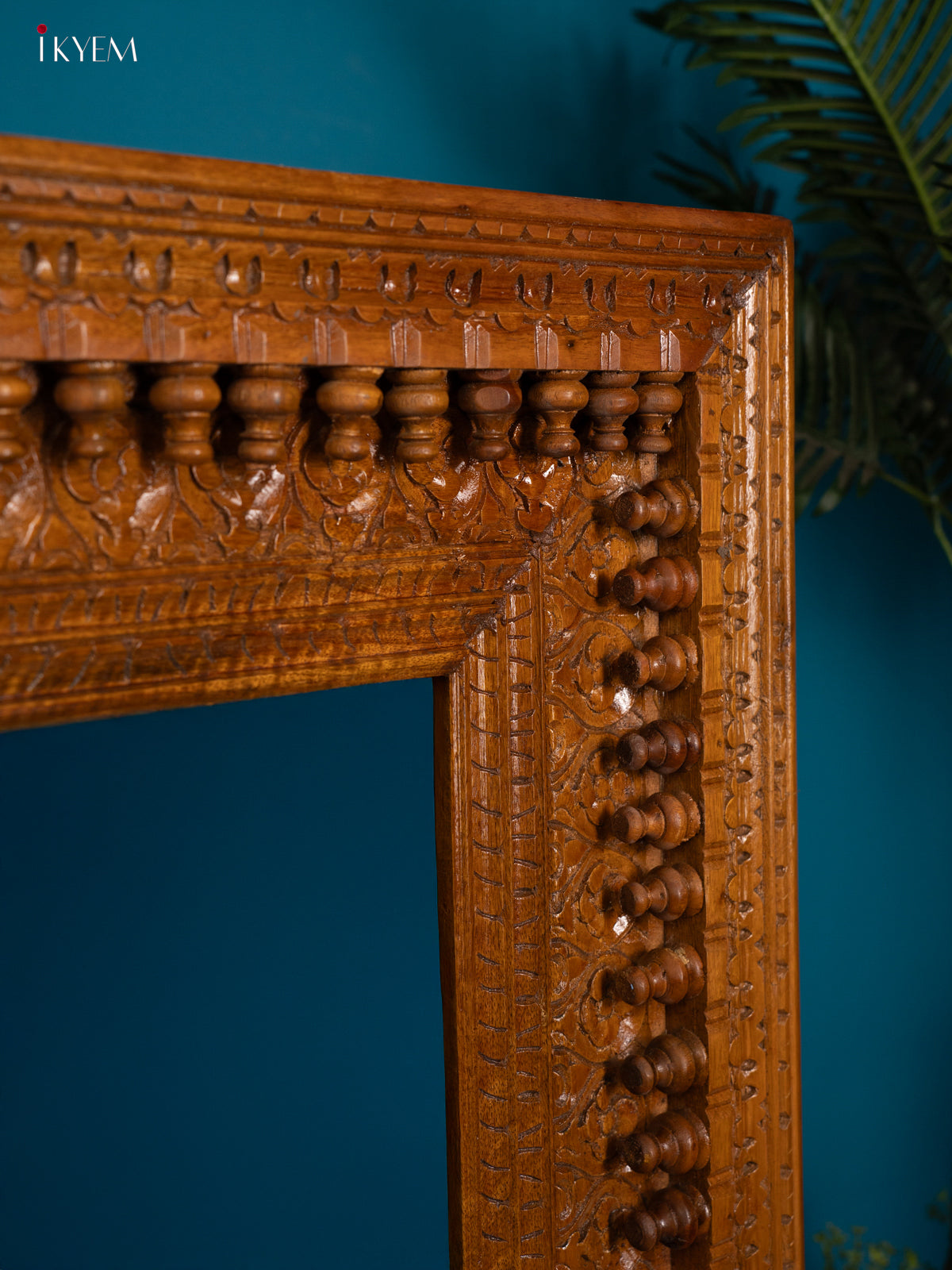 Ornate Wooden Frame - 4JJ02024