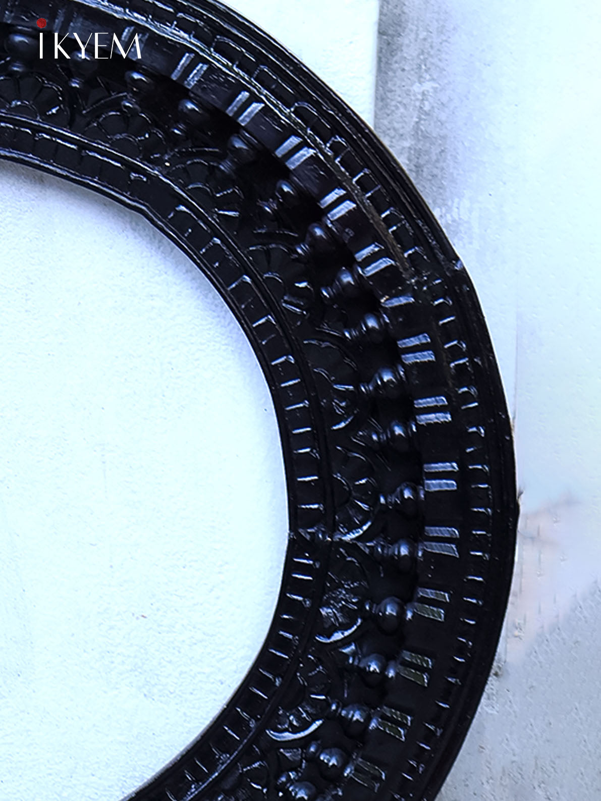 Celestial Circle - Ornate Circular Wooden Frame