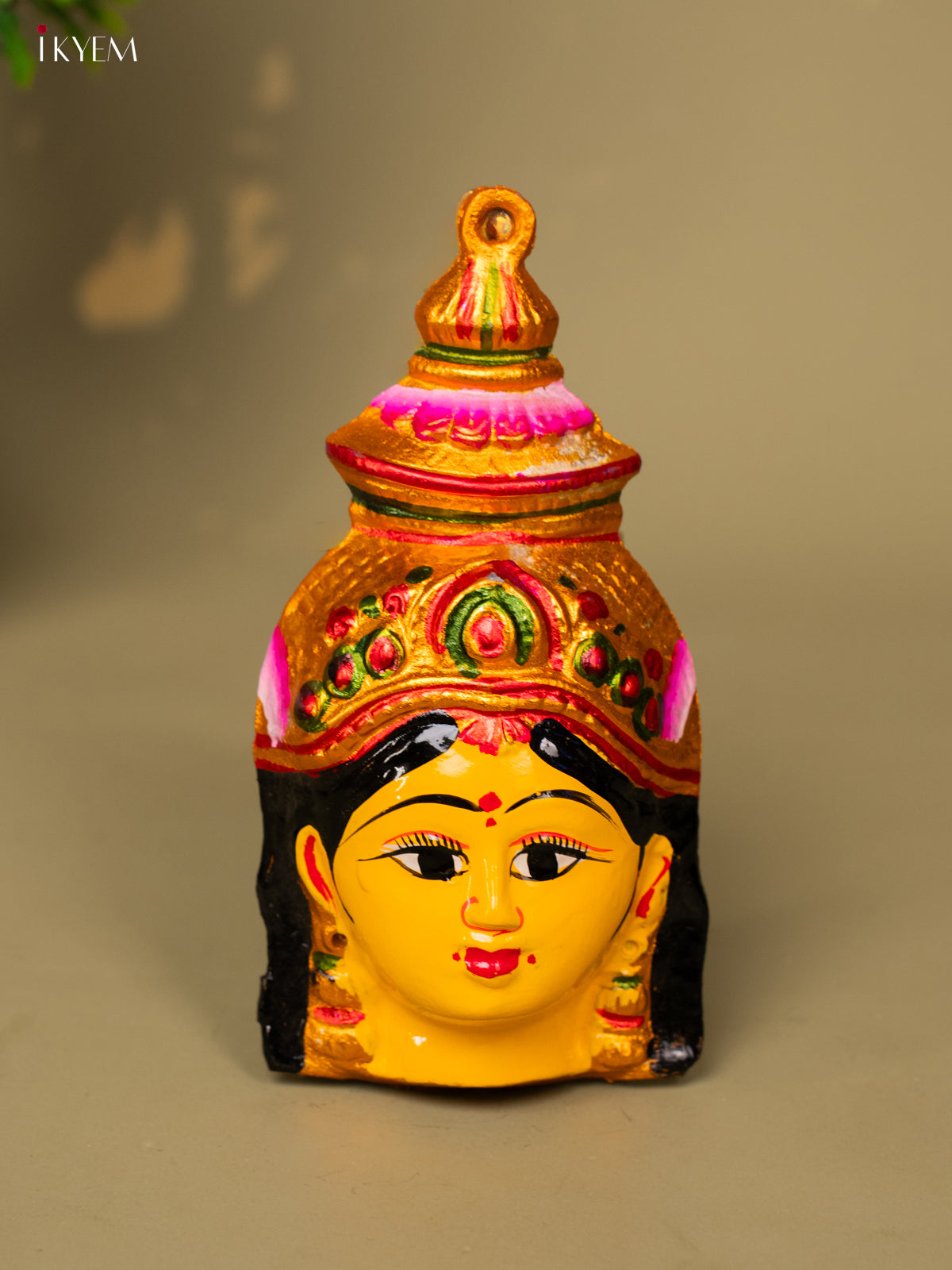 Goddess Lakshmi face - 4M23020