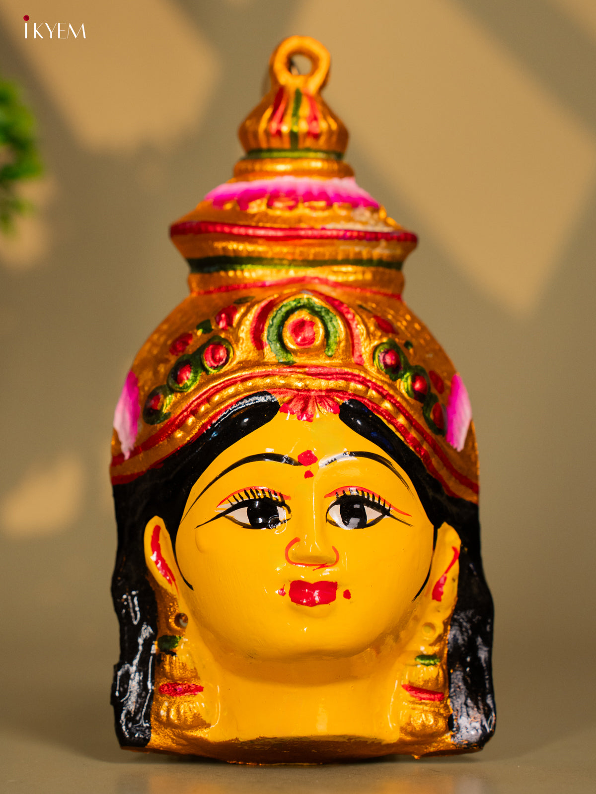 Goddess Lakshmi face - 4M23020