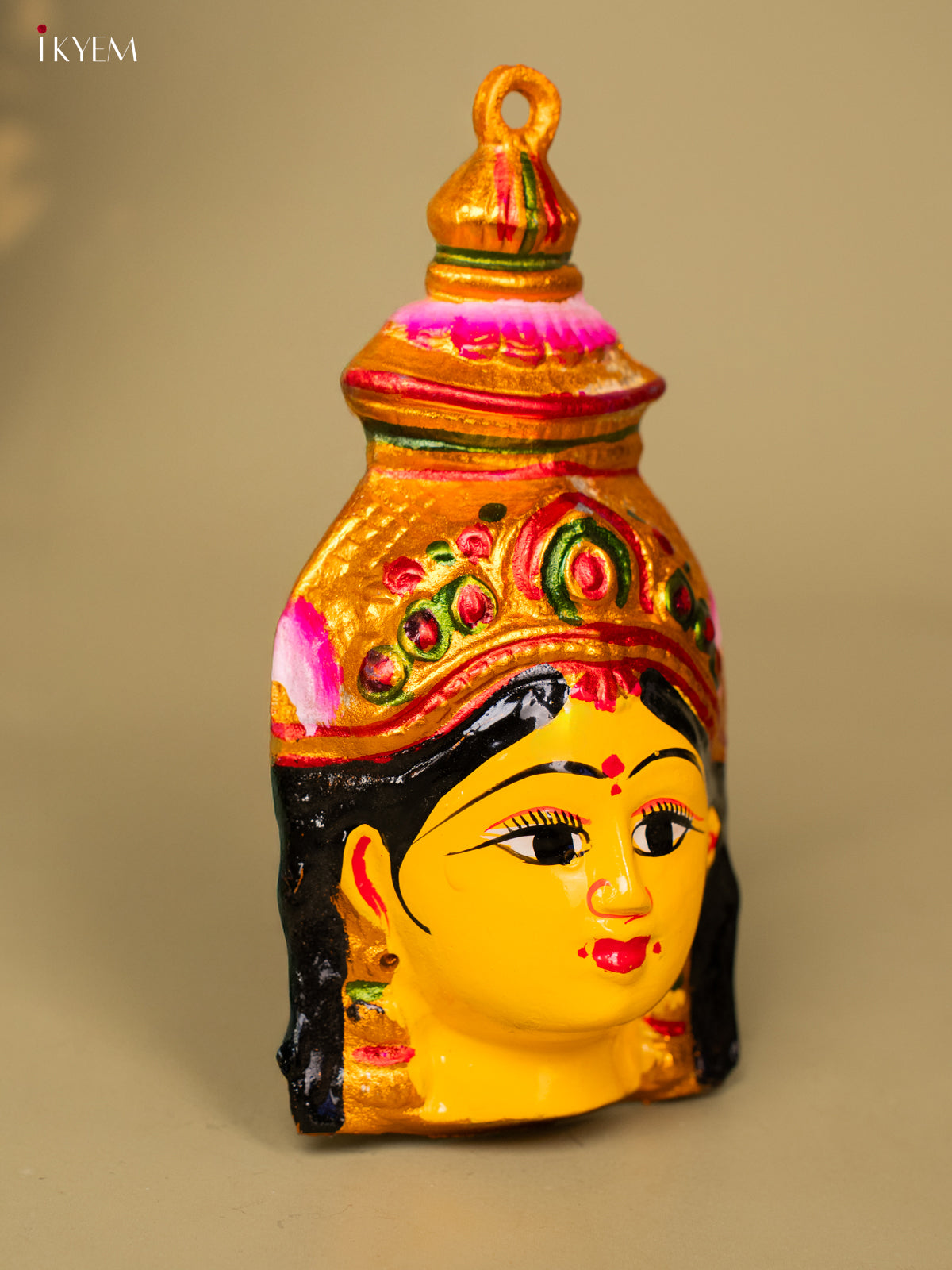 Goddess Lakshmi face - 4M23020