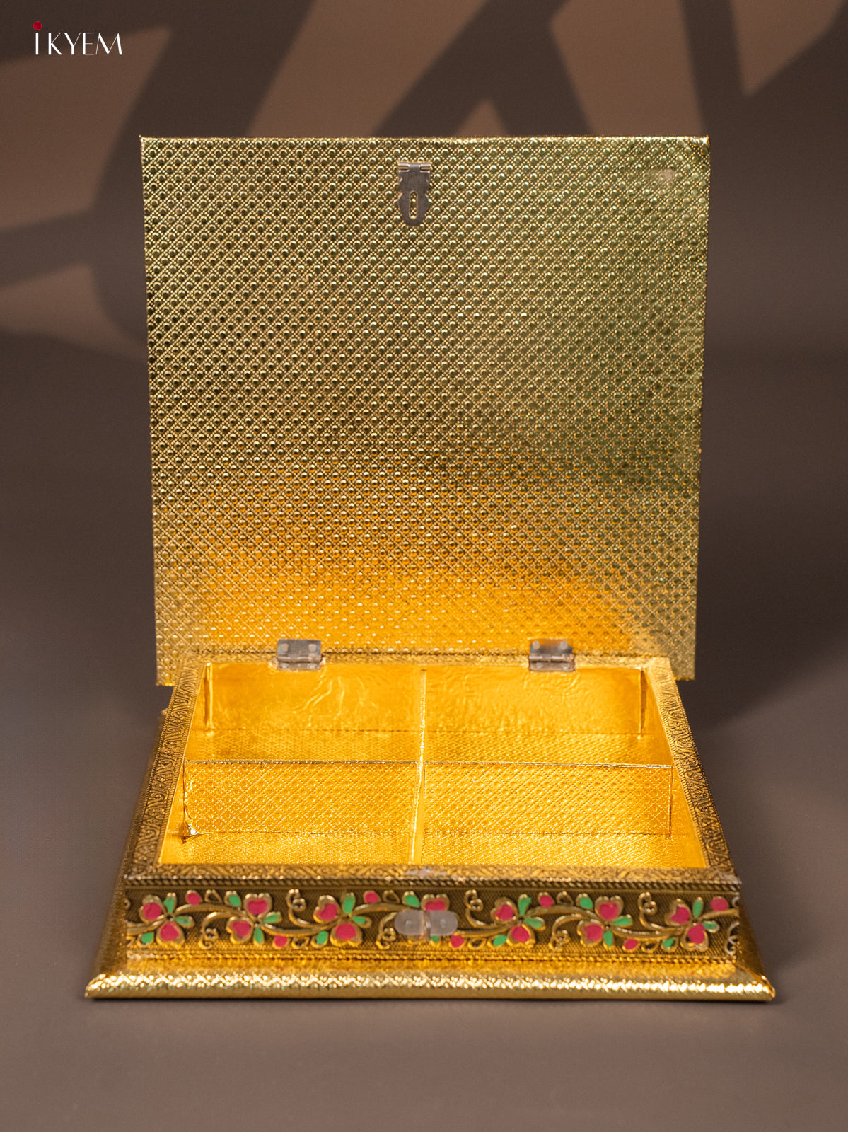 8 Inch Floral Design Printed Dry Fruit Box with Four Compartments 3