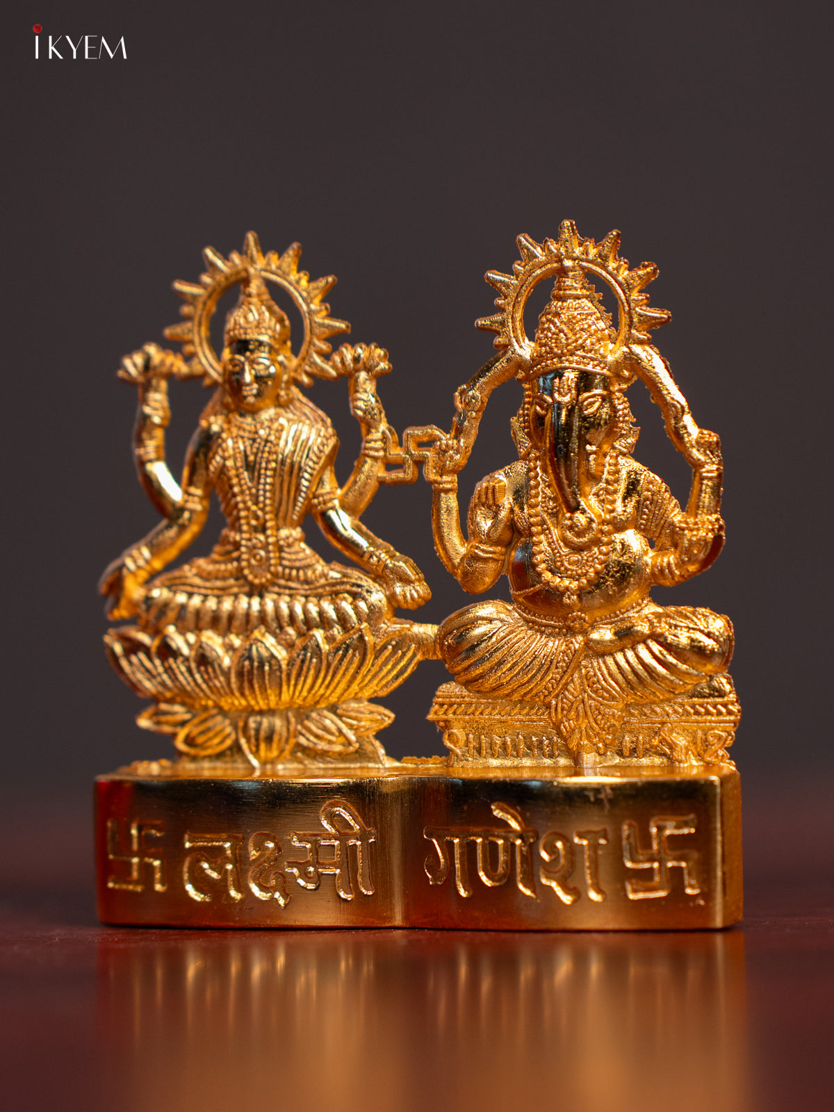 Beautiful Gold Plated Lakshmi & Ganesha Idol 2