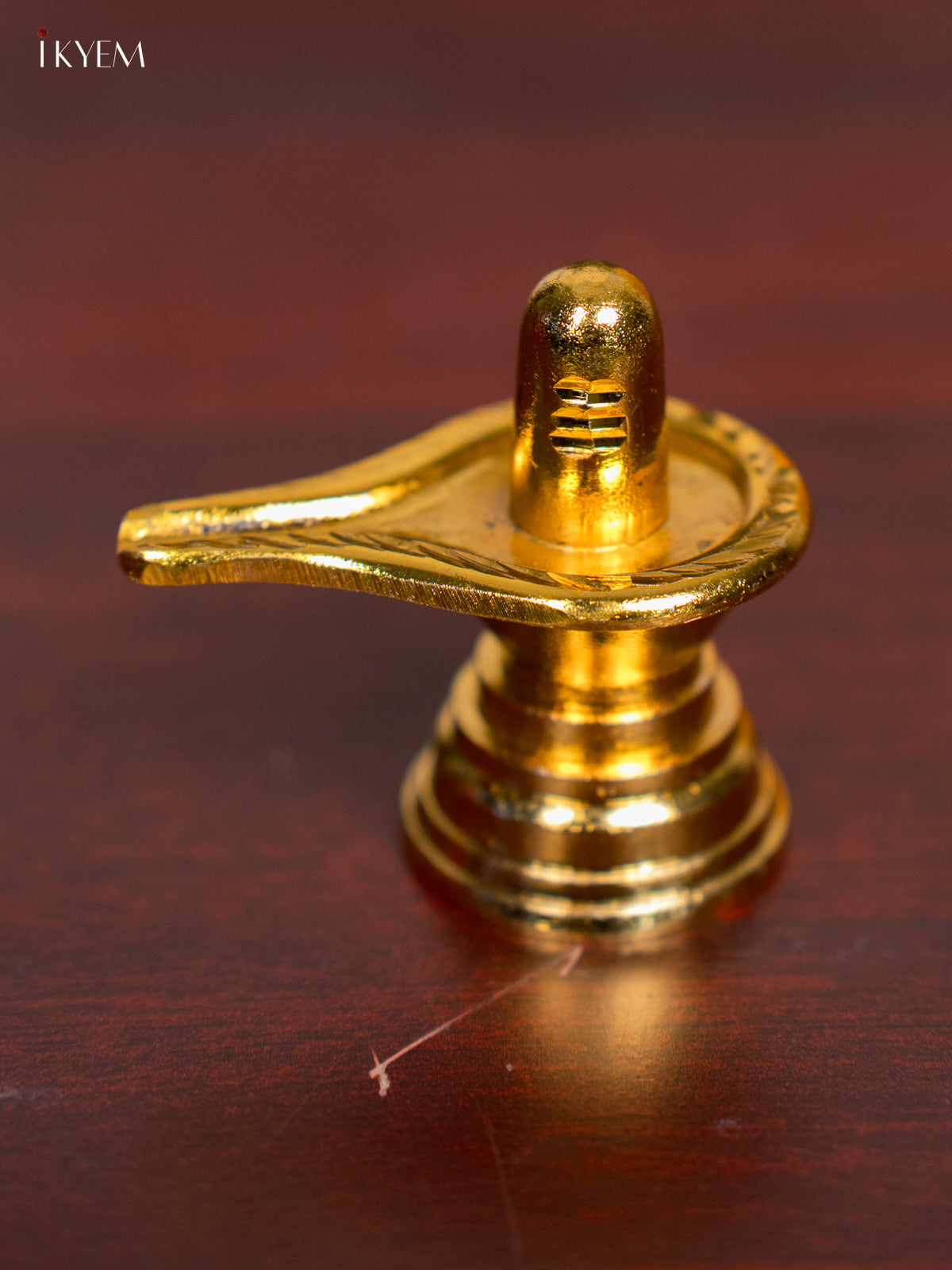 Beautiful Gold Plated Shiva Lingam Statue 1