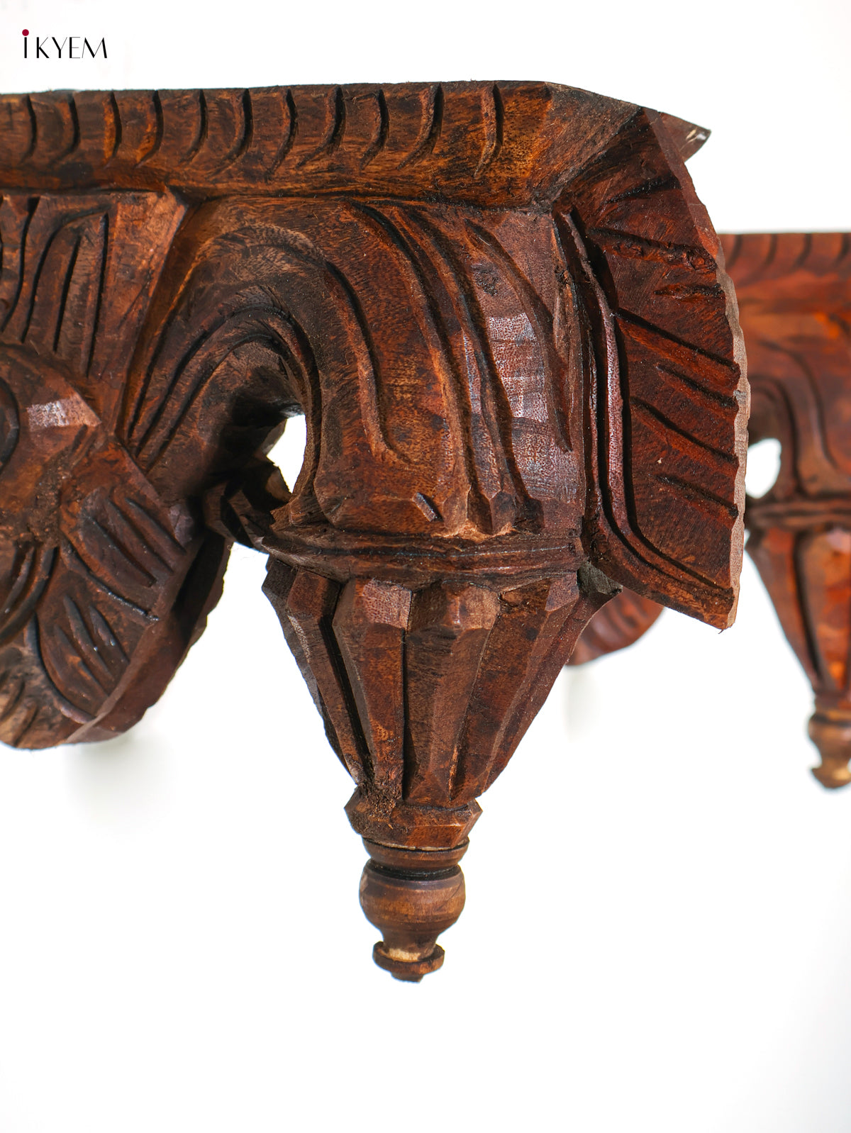 Beautiful Hand Carved Yaali Wooden Wall Bracket Set 1