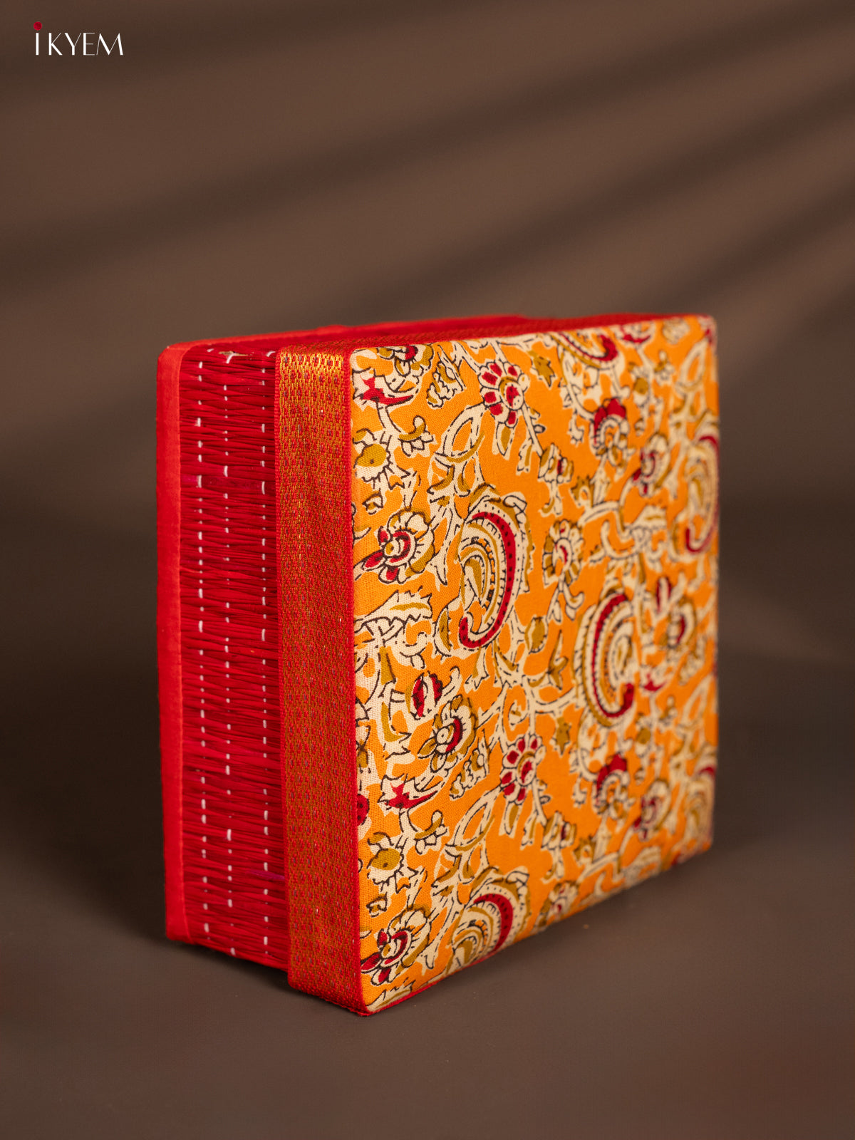 Beautiful Red Kalamkari Printed Red Korai Square Box 3