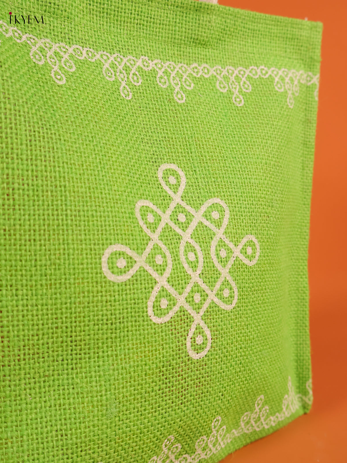 Charming Light Green Jute Bag With Kolam Print 2
