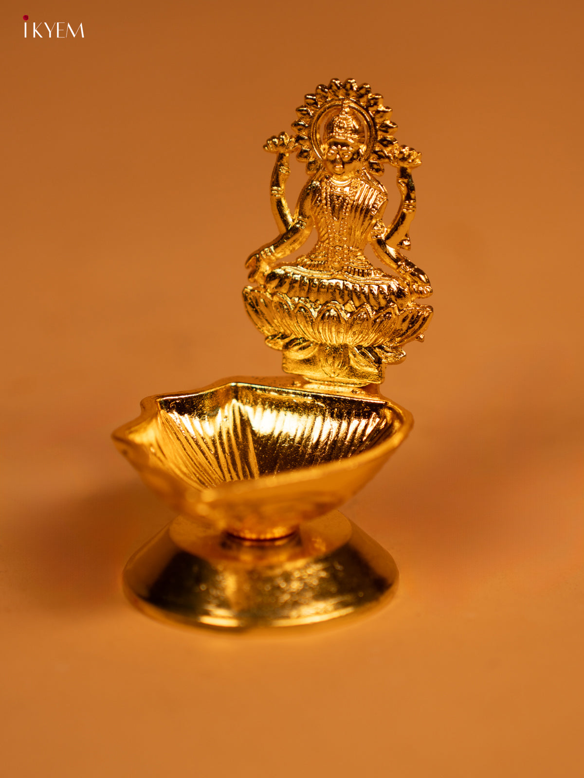 Chic Gold Plated Shank Oil Lamp With Goddess Lakshmi Design