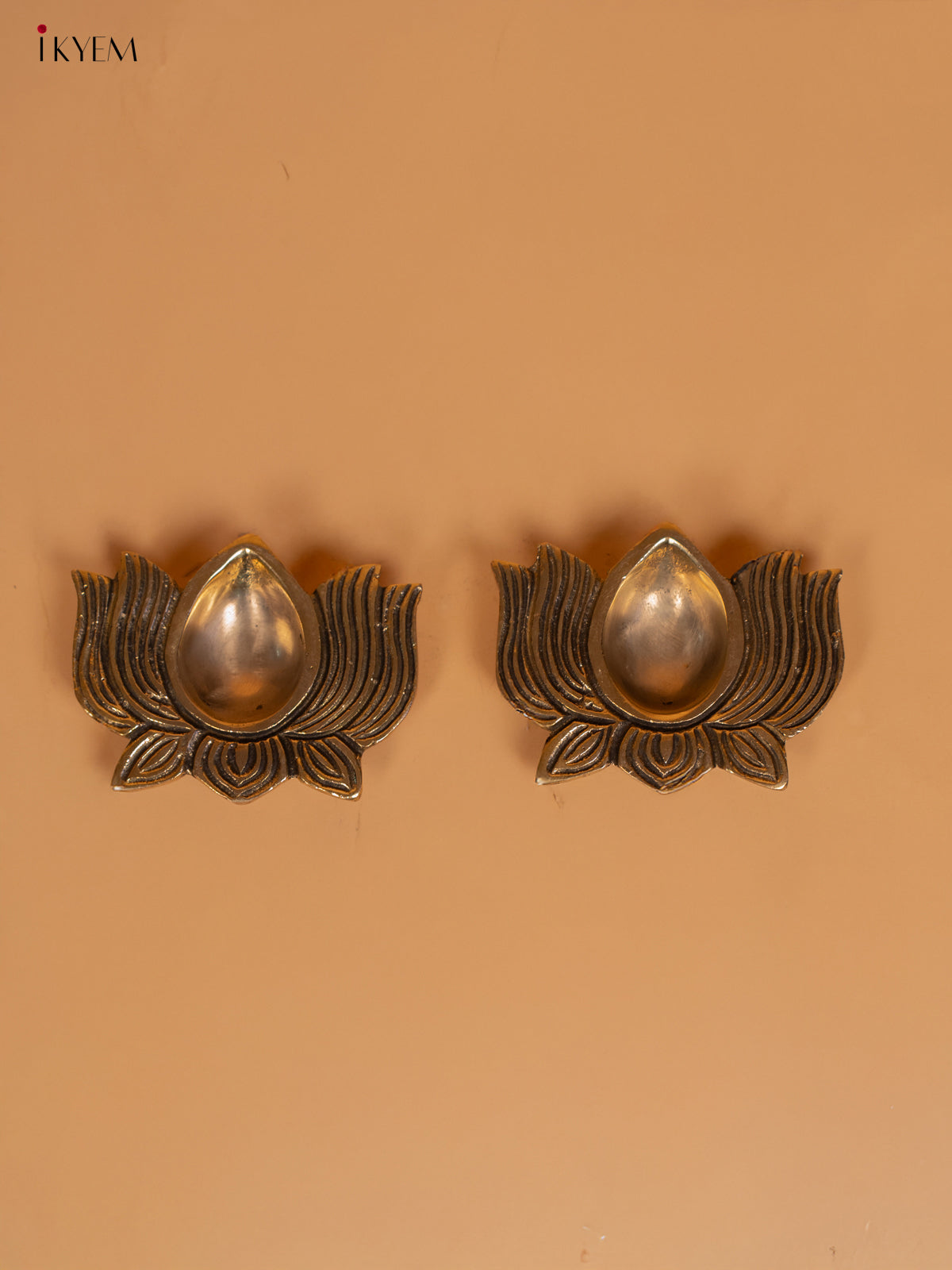 Brass Lotus Diya (3×3) Inch- Antique (set of 2) - KB12116