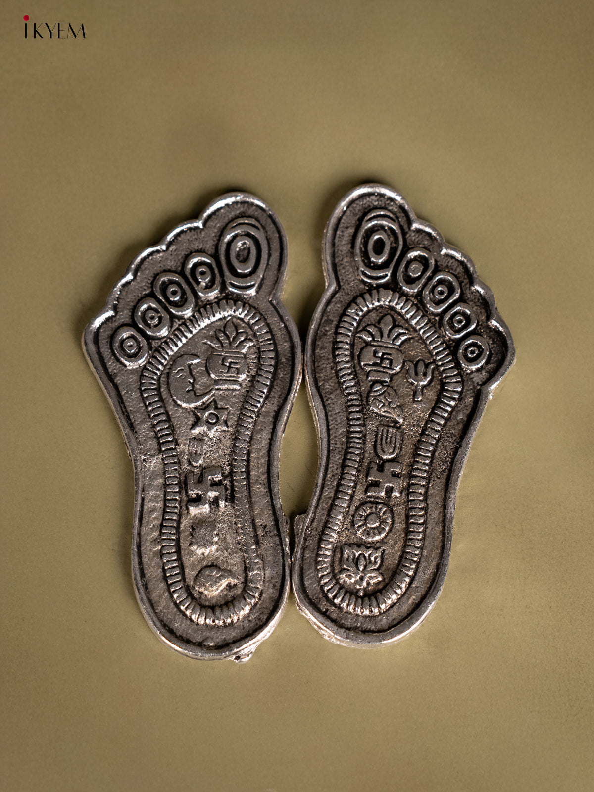 Elegant Goddess Lakshmi Paduka In German Silver