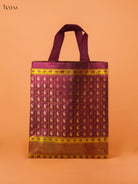 Embossed Meenakari Box Festive Gift Set In A Zari Printed Tote Bag 2
