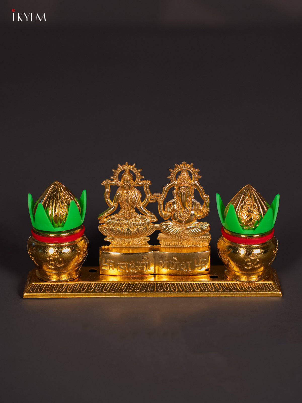 Exquisite Gold Plated Lakshmi Ganesha Idol with Kalash 3