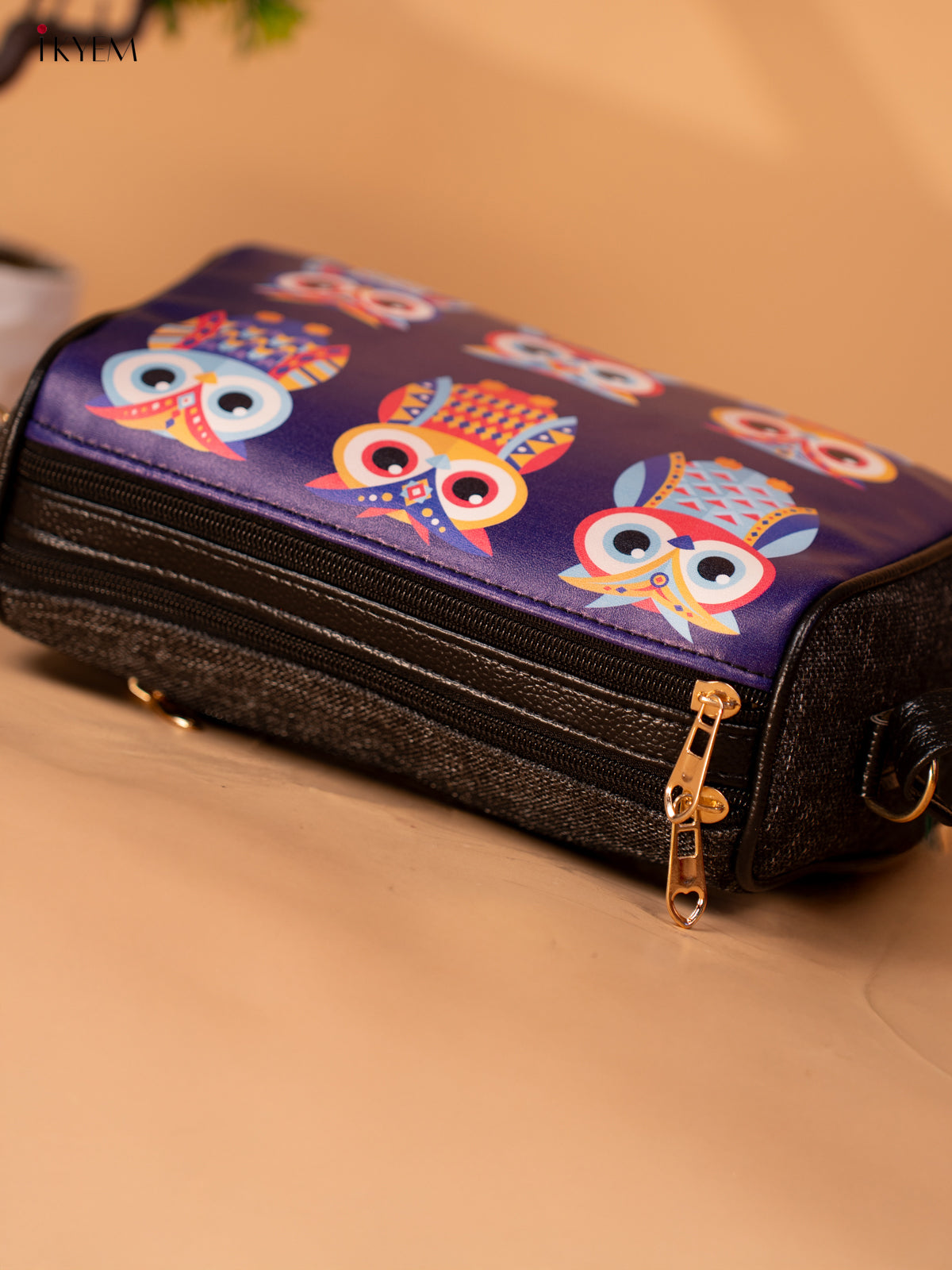 Printed sling Bag owl - violet - KB22141