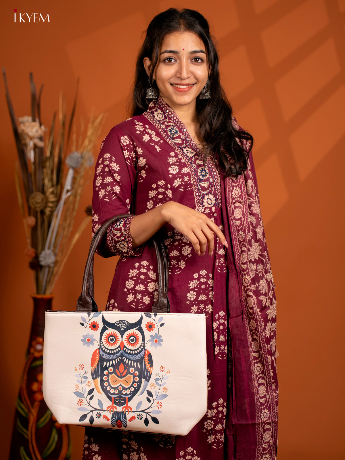 Printed Handbag with Small Wallet owl - White - KB22166