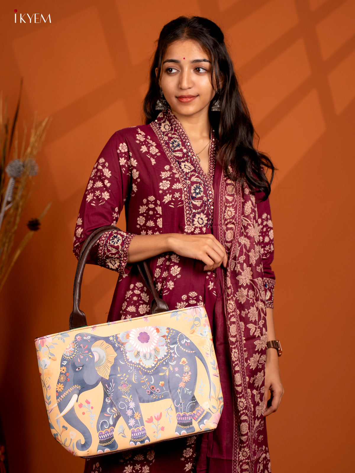 Printed Handbag with Small Wallet Elephant - Yellow -KB22168