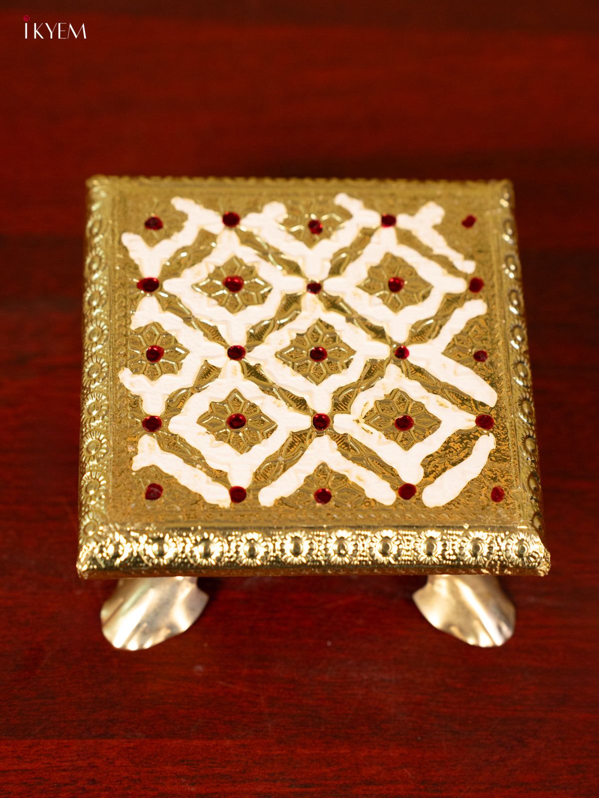 Meenakari Manai - White (4x4) - KC11117
