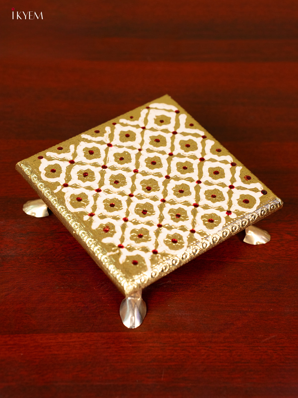 Meenakari Manai - White (6x6) - KC11121