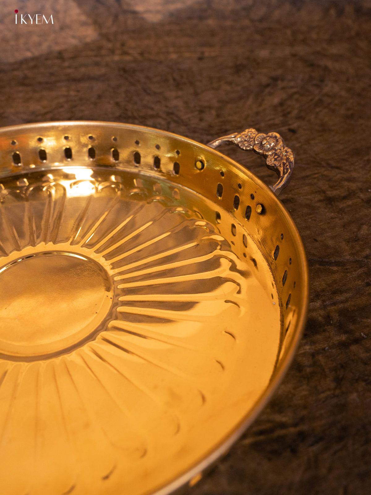 Brass round tray - KC20146