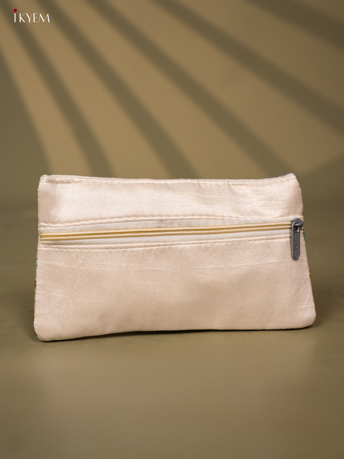 Embroidered Envelope Clutch - KC24119