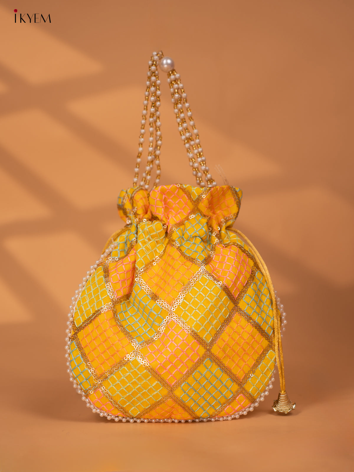 Designer Embroidered Potli Bag - Multicolour - KC28112