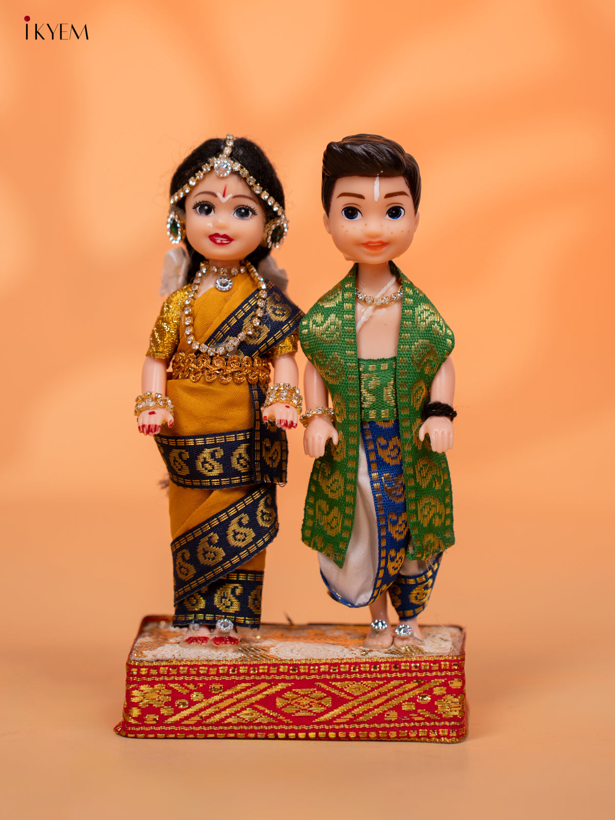 IYENGAR COUPLE - Golu Display Doll - 7 inch-KC28135