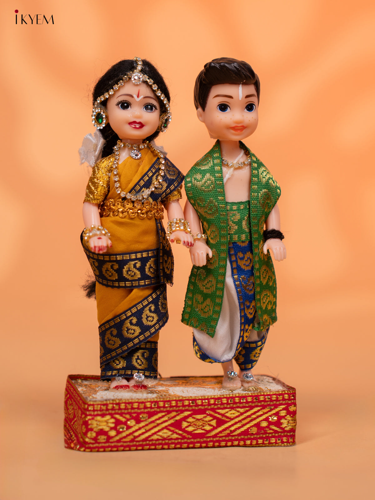 IYENGAR COUPLE - Golu Display Doll - 7 inch-KC28135