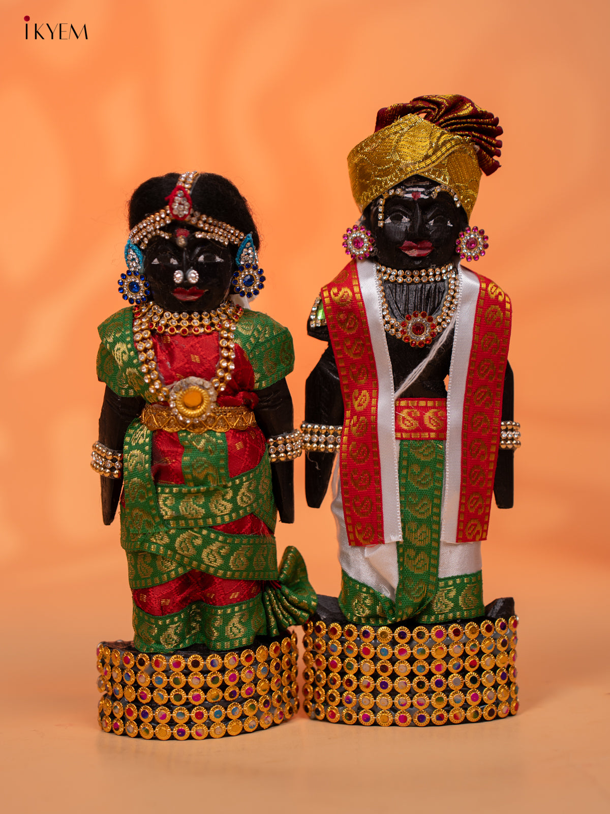 IYER STYLE MARAPACHI - Golu Display Doll - 9 inch - KC28159