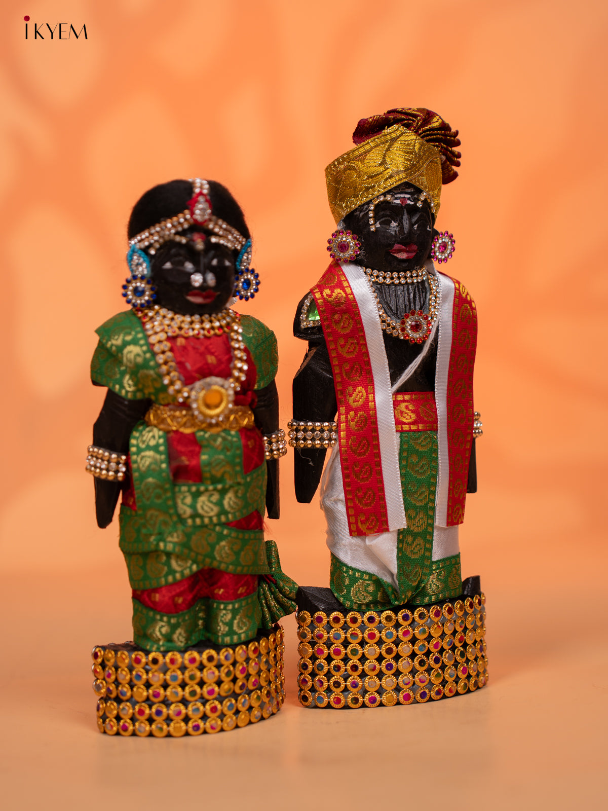 IYER STYLE MARAPACHI - Golu Display Doll - 9 inch - KC28159