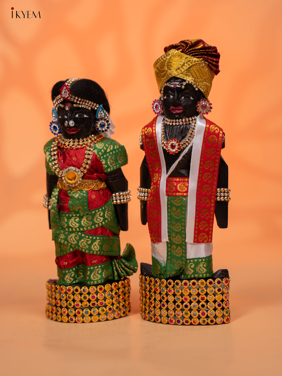 IYER STYLE MARAPACHI - Golu Display Doll - 9 inch - KC28159